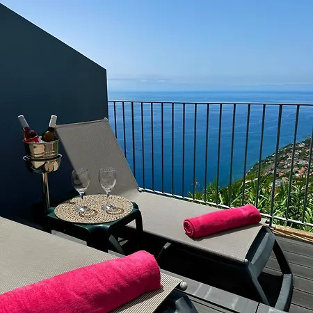 Villa Sunset Dreams - *