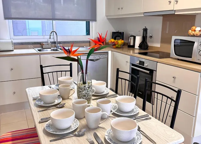 Sunset Dreams - Vila Arco da Calheta (Madeira)